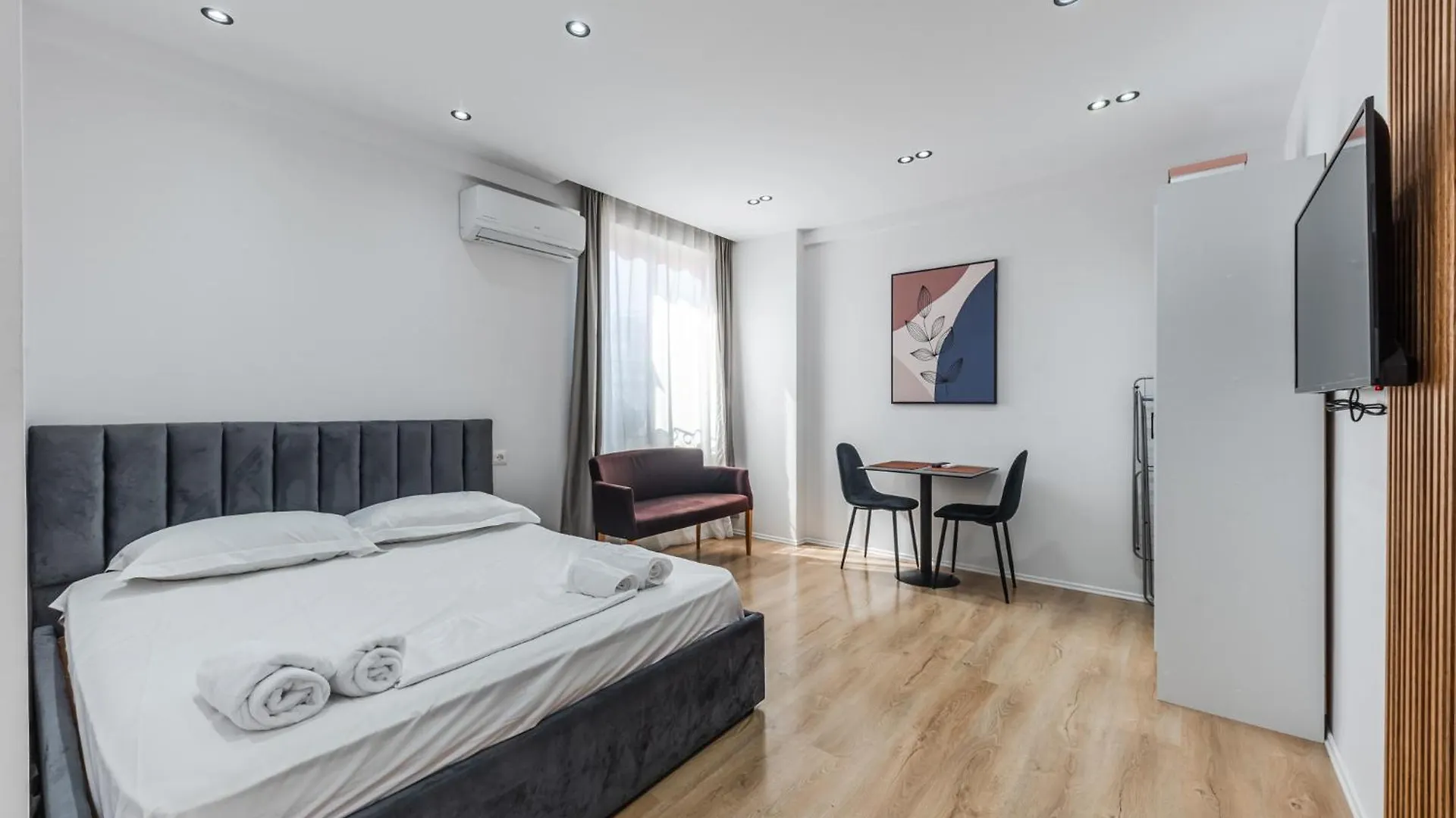 Atelier Apartments By Kondo Stays Tirana