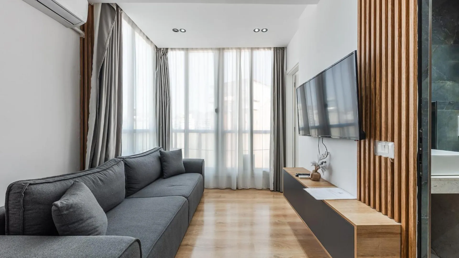 Atelier Apartments By Kondo Stays Tirana Albania
