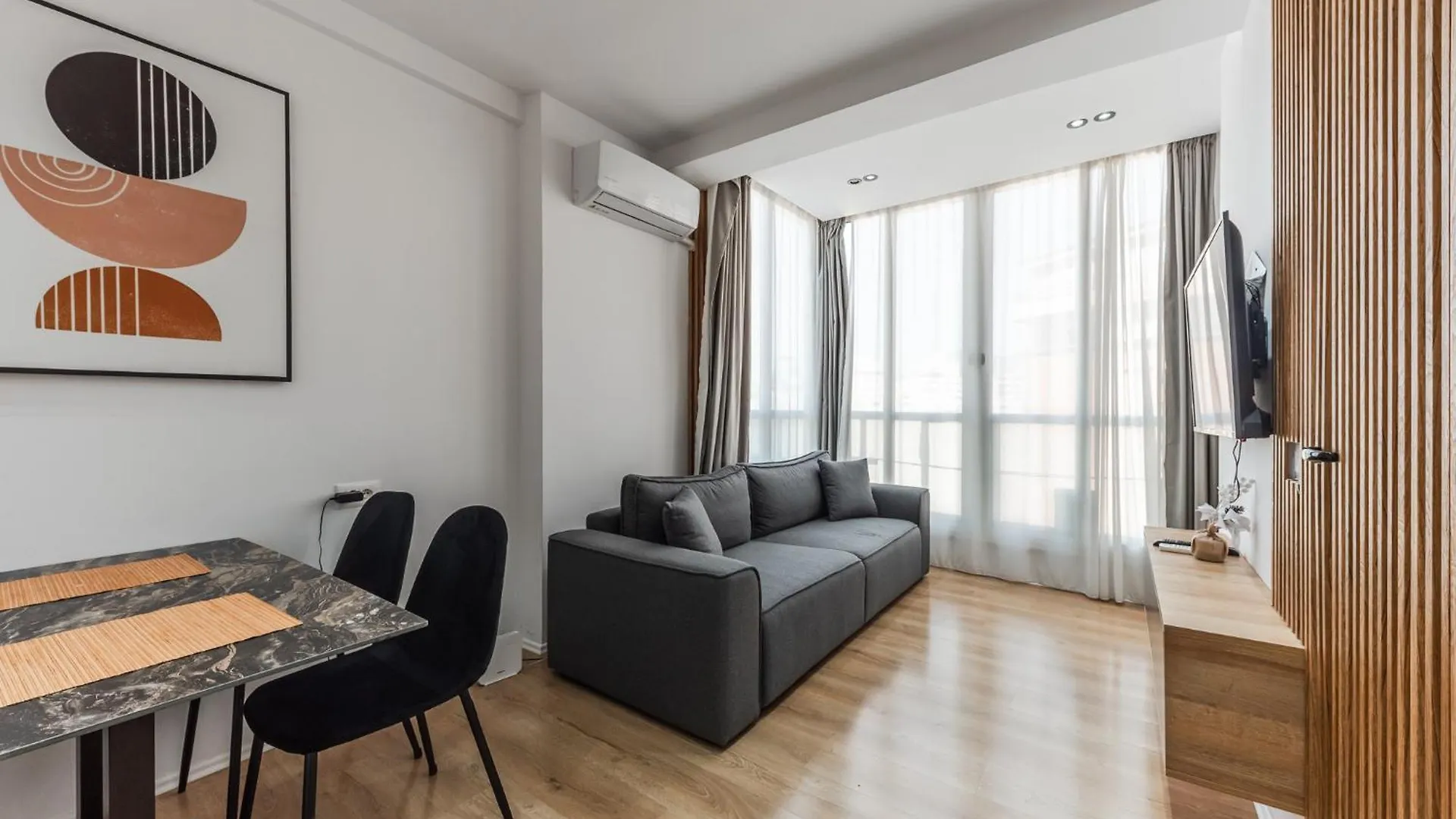 Atelier Apartments By Kondo Stays Tirana